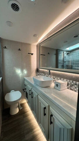 2022 Jayco Pinnacle