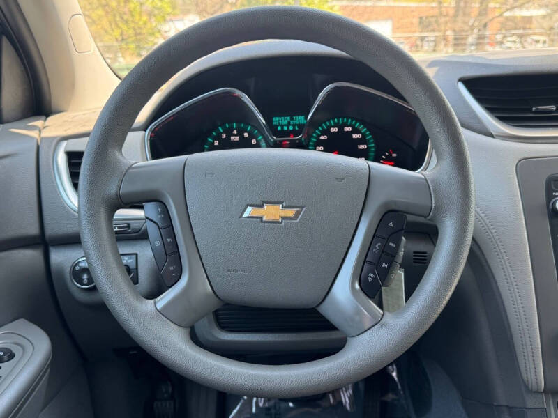 2016 Chevrolet Traverse LS