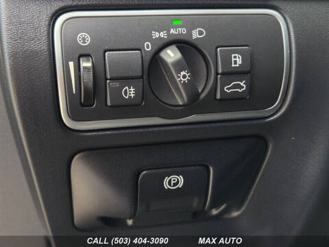 2016 Volvo V60 Cross Country T5