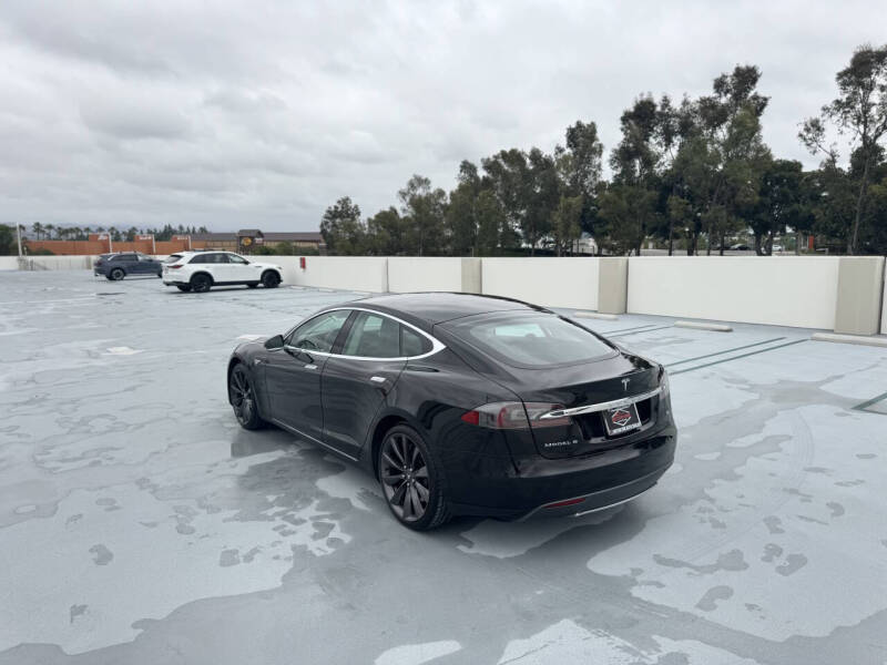 2013 Tesla Model S