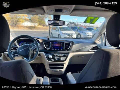 2017 Chrysler Pacifica Touring