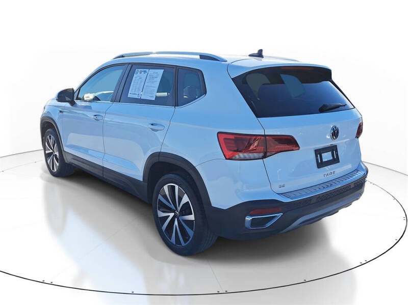 2023 Volkswagen Taos SE