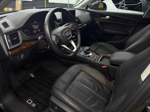 2018 Audi Q5 2.0T quattro Premium Plus