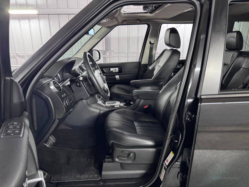 2016 Land Rover LR4
