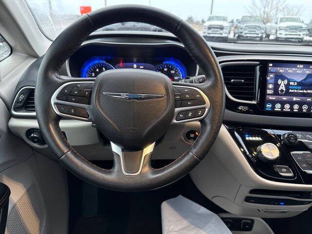 2020 Chrysler Pacifica Touring L Plus