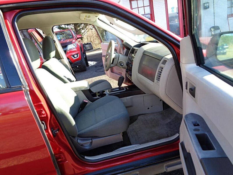 2010 Ford Escape XLS
