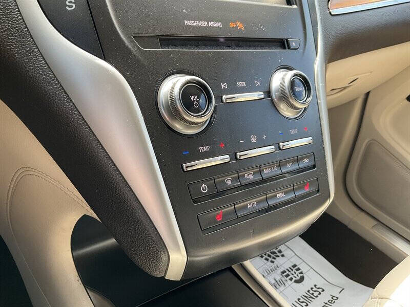 2019 Lincoln MKC Select