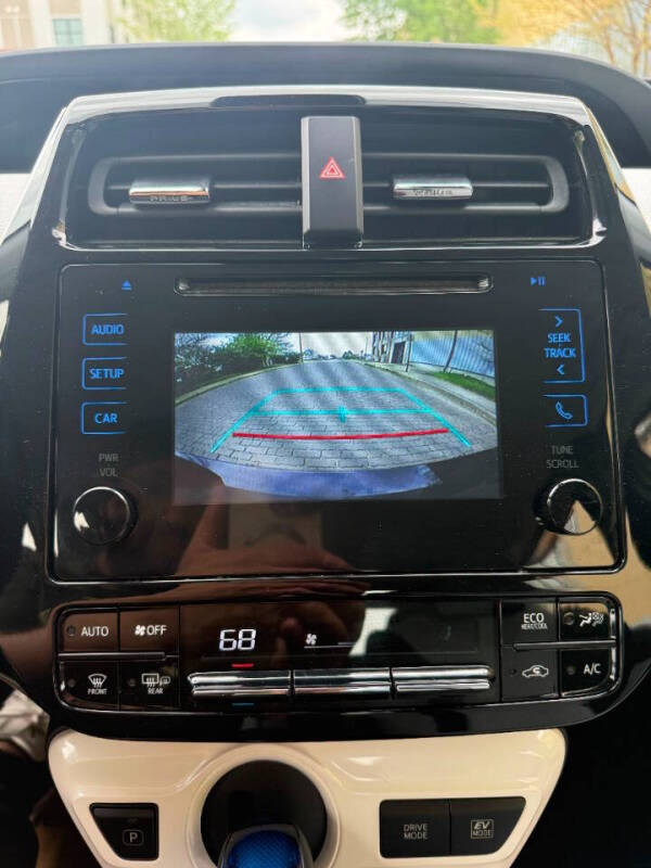 2018 Toyota Prius One