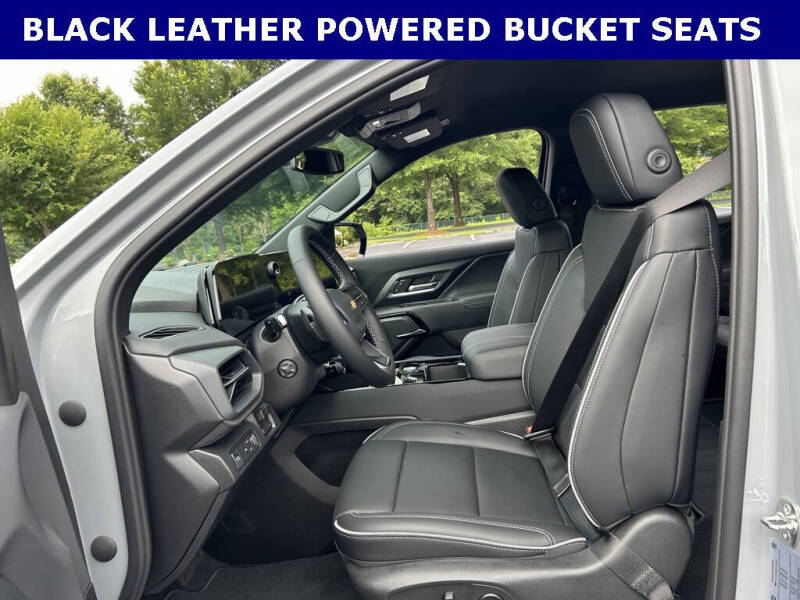 2025 Chevrolet Silverado EV LT