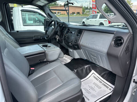 2012 Ford F-350 Super Duty XL