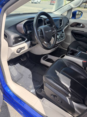 2018 Chrysler Pacifica Touring L Plus