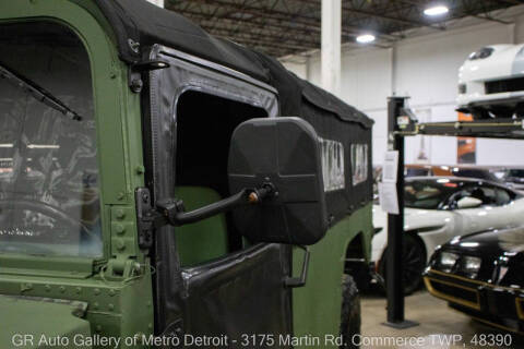 2001 AM General Hummer