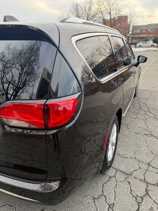 2018 Chrysler Pacifica Touring L