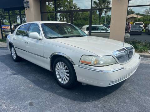 2005 Lincoln Town Car for sale at Premier Motorcars Inc in Tallahassee FL