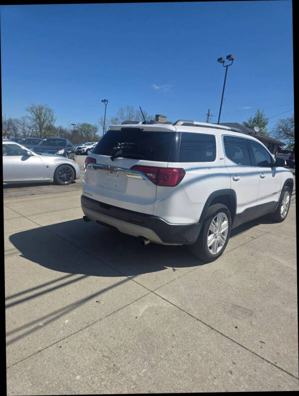2019 GMC Acadia SLT-1