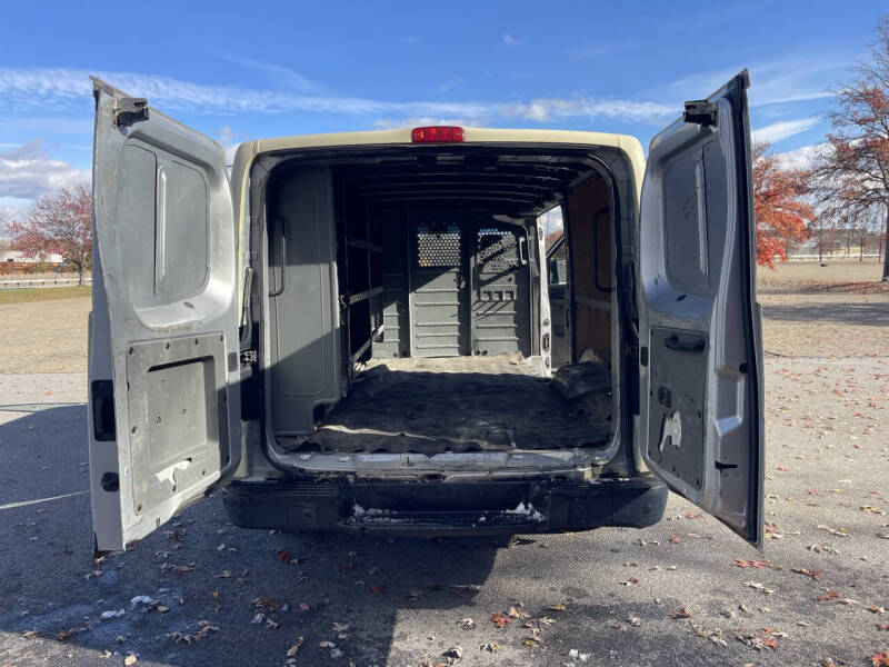 2015 Nissan NV 1500 S