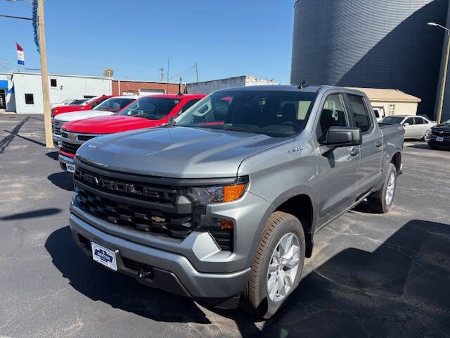 2026 Chevrolet Silverado 1500 Custom's photo