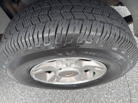 2004 Ford Explorer Sport Trac XLT