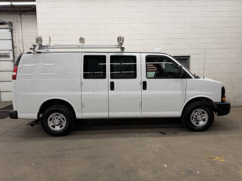 2016 Chevrolet Express 2500