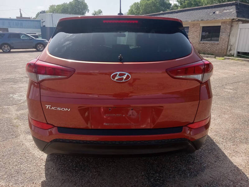 2016 Hyundai Tucson SE