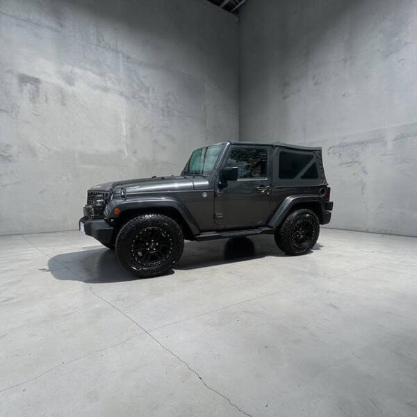 2014 Jeep Wrangler Sahara