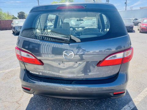 2012 Mazda MAZDA5 Sport