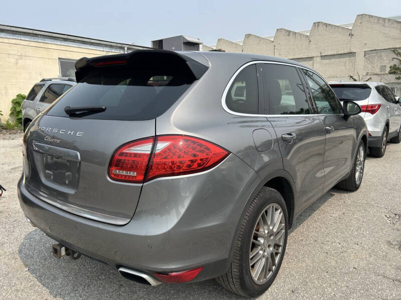 2013 Porsche Cayenne Tiptronic