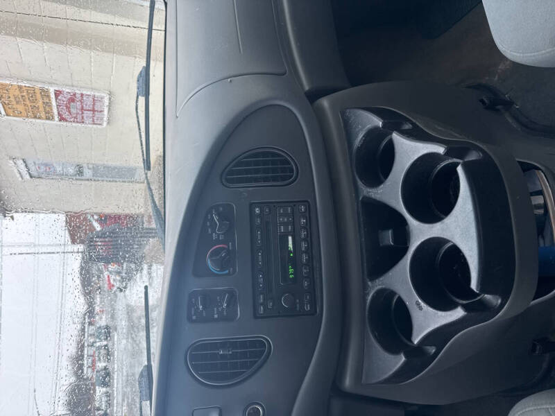 2007 Ford E-Series E-150 XLT