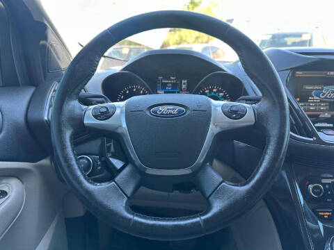 2015 Ford Escape Titanium