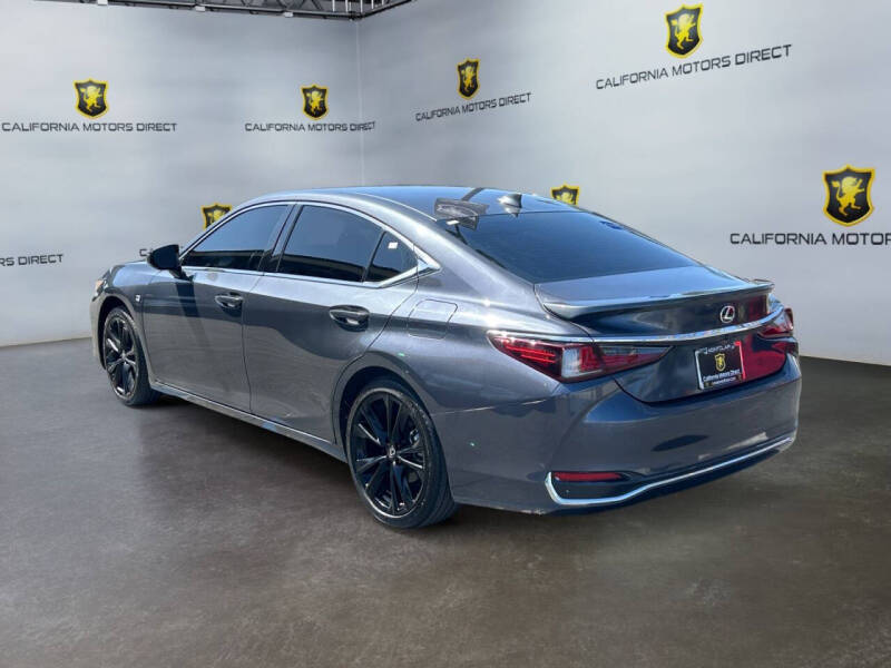 2024 Lexus ES 300h