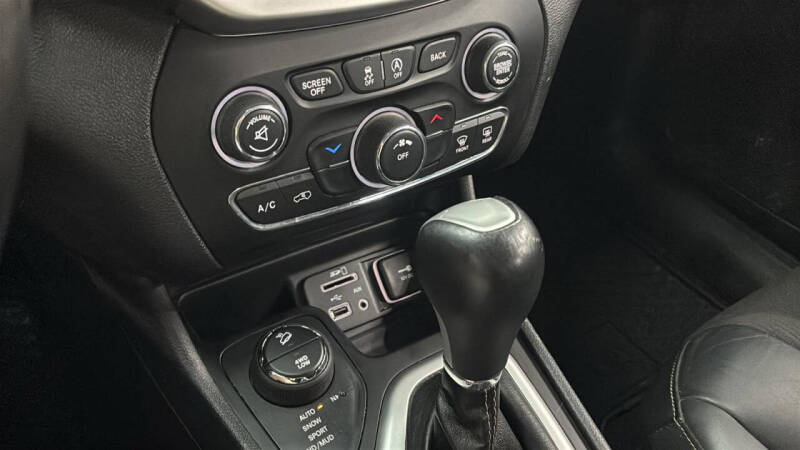 2018 Jeep Cherokee Latitude Plus