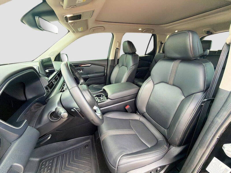 2025 Honda Pilot Touring