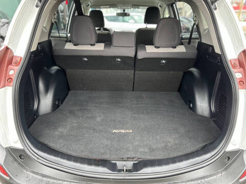 2014 Toyota RAV4 LE