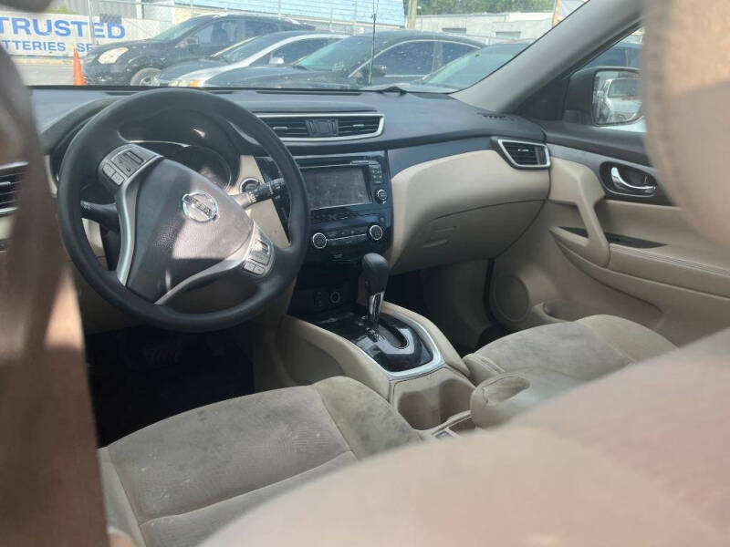 2016 Nissan Rogue S