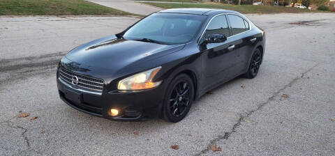 2010 Nissan Maxima for sale at EXPRESS MOTORS in Grandview MO