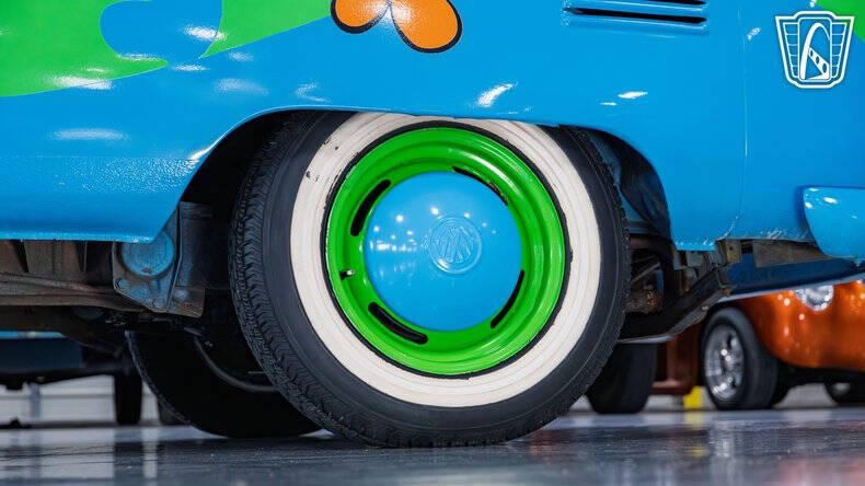1977 Volkswagen Bus