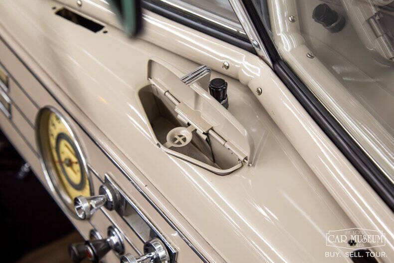 1937 Cadillac Series 85