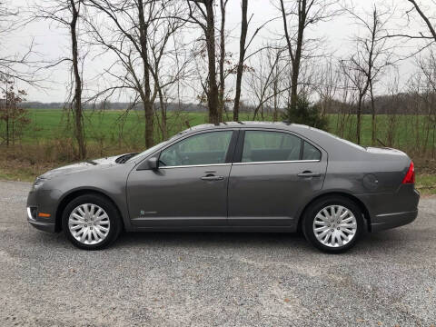 2012 Ford Fusion Hybrid for sale at RAYBURN MOTORS in Murray KY