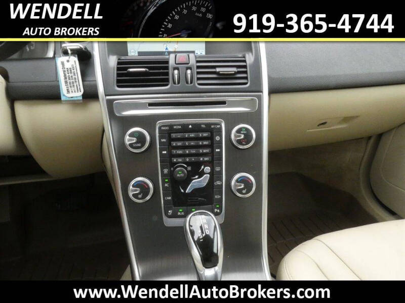 2015 Volvo XC60 T6 Drive-E