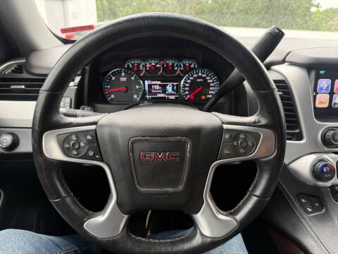 2017 GMC Yukon SLT