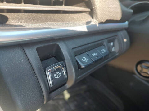 2013 Cadillac XTS Premium Collection