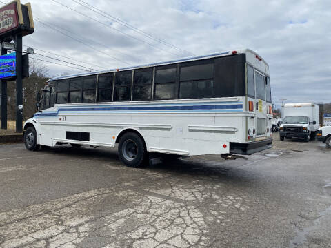 2008 Freightliner B2 Chassis
