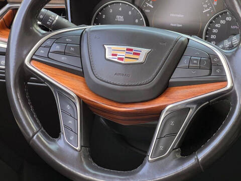 2018 Cadillac XT5 Platinum