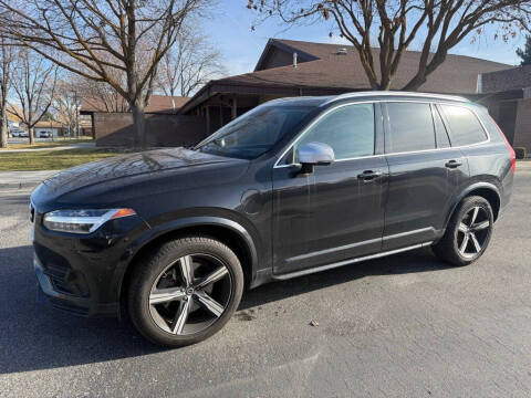 2018 Volvo XC90 T8 eAWD R-Design