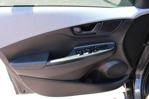 2020 Hyundai Kona SEL