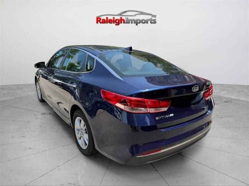 2017 Kia Optima LX