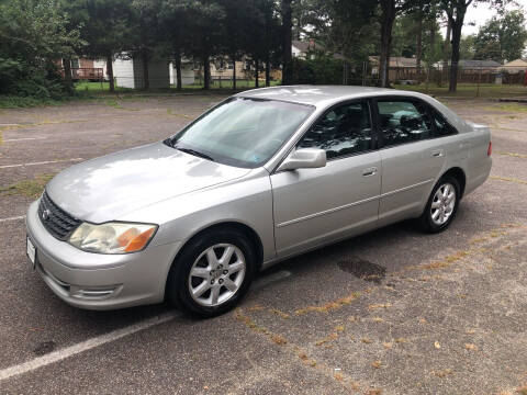 2004 Toyota Avalon for sale at Distinct Motors LLC in Mechanicsville VA