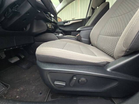 2021 Ford Escape Hybrid SE