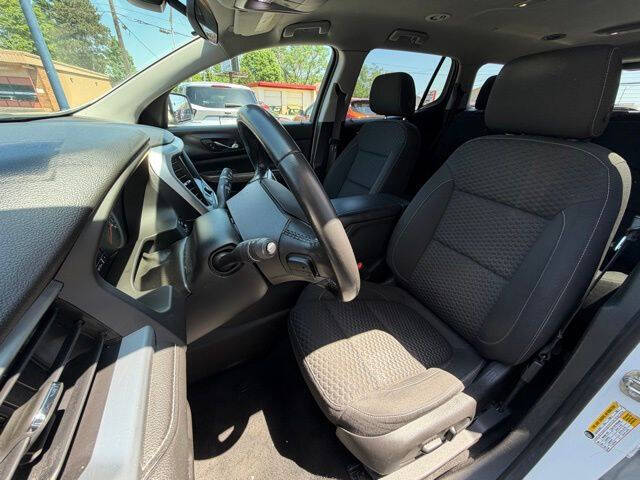 2017 GMC Acadia SLE-2