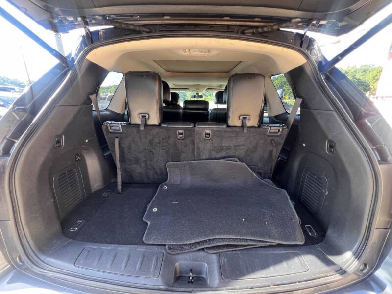 2014 Nissan Pathfinder SL
